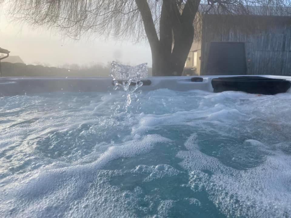 Auberge Du Pied Des Monts Grivy-Loisy Dış mekan fotoğraf